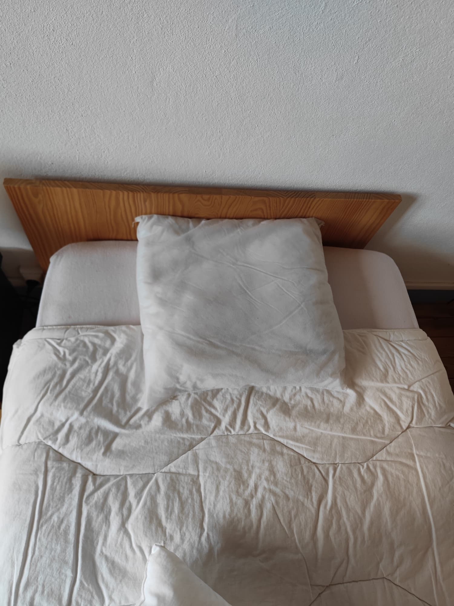 Coussins 40x40 gite Haute-Loire Famille Plus